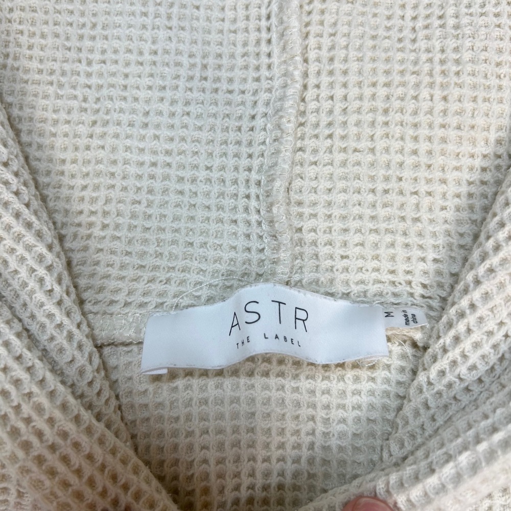 ASTR The Label Ivory Waffle Knit Cropped Hoodie Women's Medium 100% Cotton Cozy - Picture 3 of 8